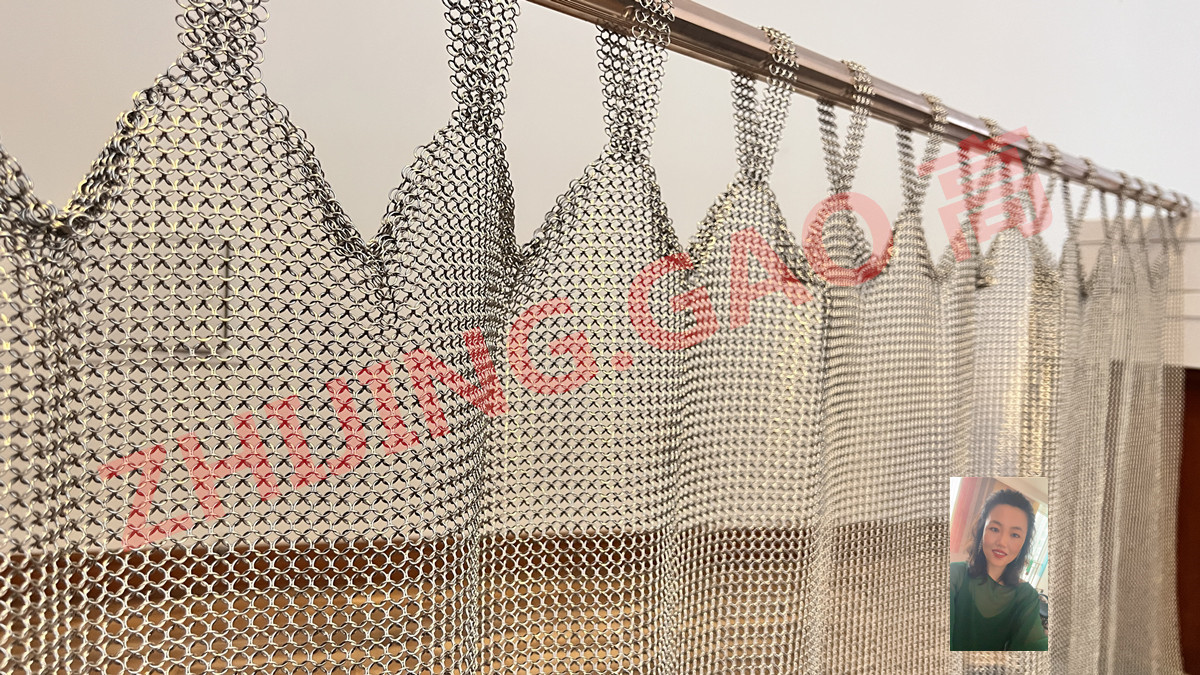Pvd Finished Stainless Steel Height 2.3 M Width 2.35 M Smart Architect Ring Mesh Curtain