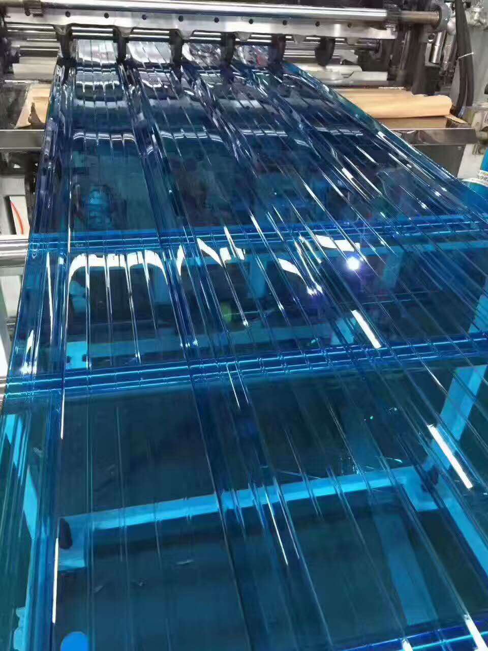 UV Protection 50um 0.8mm Polycarbonate Transparent Corrugated Wave Roofing Sheet