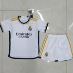 White Children Soccer Jerseys Polyester Kids Football Jerseys