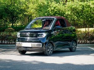 China 100km/h Small Wuling Electric Vehicles 5 Seats Car 300KM For Adults wholesale