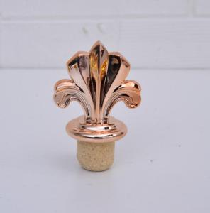 China Flower Shape Cork Bottle Stopper For Non Spill Wine And Whisky Bottles Creative wholesale