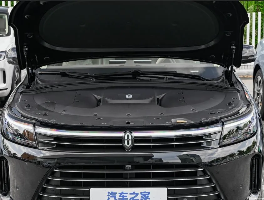 Wenjie M9 Extended Range Version Electric SUV