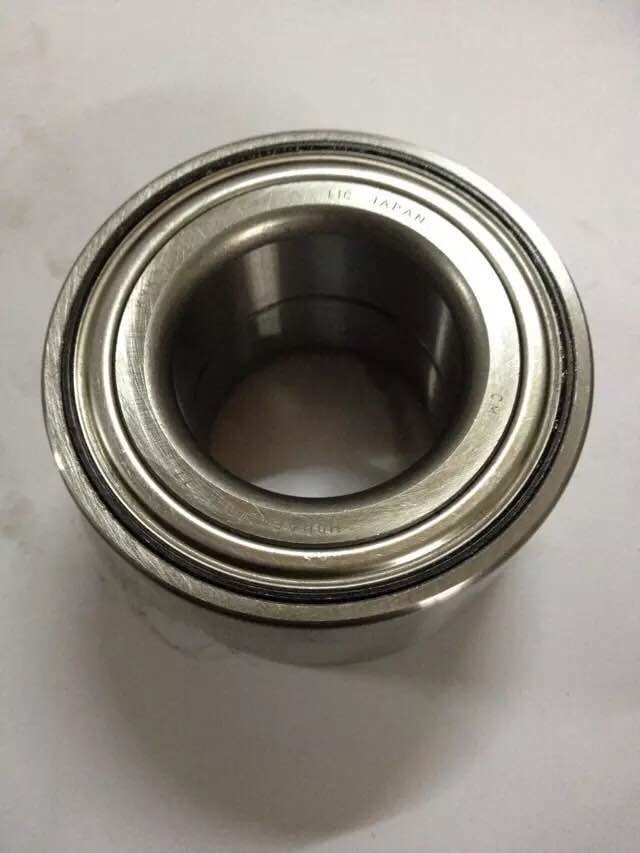 GCR15 Automobile Wheel Axle Bearing / Car Wheel Bearing DAC124000183 ZZ