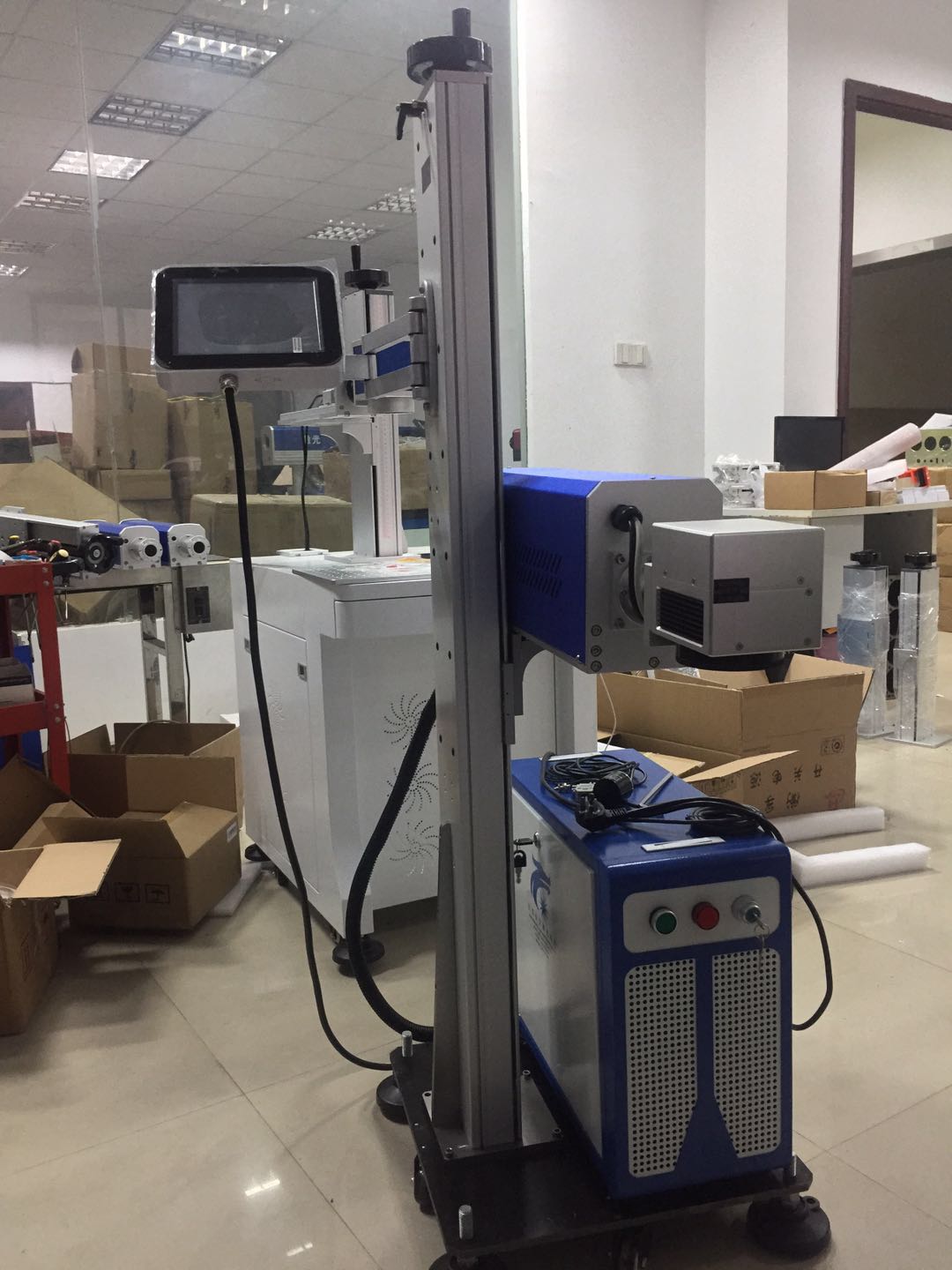 Long Service Life Shrink Packing Machine PE Film Mineral Water Packing Machine
