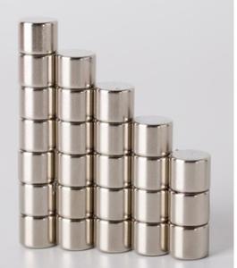 China Diametrically Magnetized Neodymium Magnets , Sintered Strong Cylinder Magnets N52 wholesale