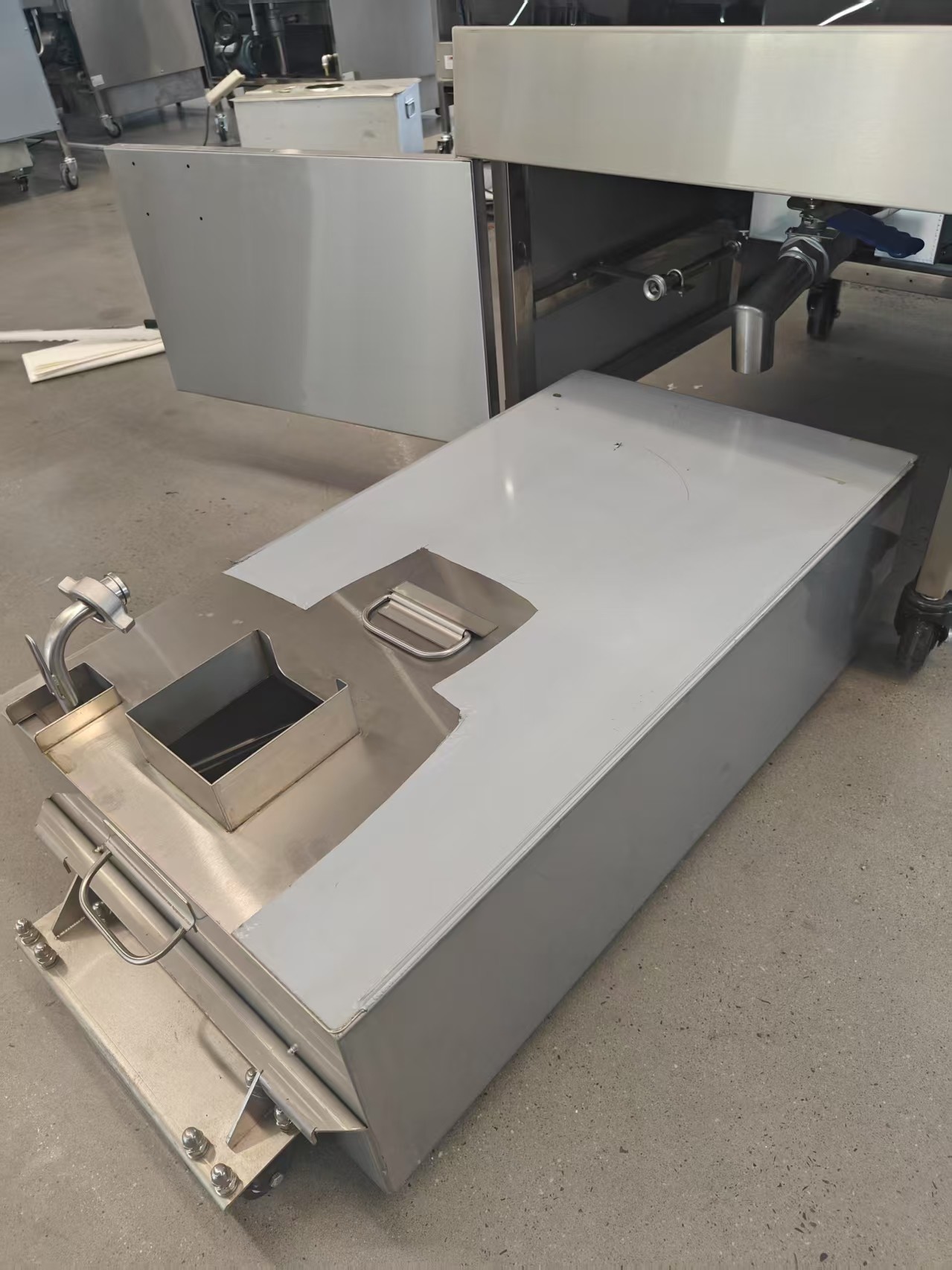 8HD Electric Digital Computer Panel 55L 5 Fry Tray Big Productivity 17KW Open Deep Fryer
