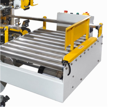 Side Seal Automatic Case Packing Machine 1KW For Plastic / Laminated Paper Film