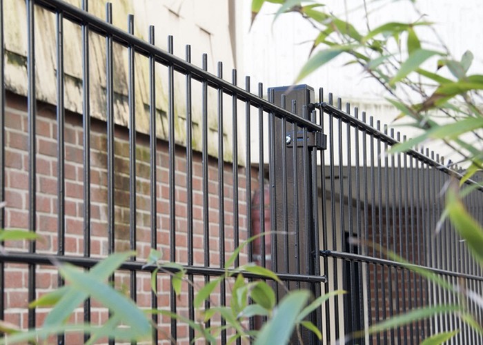 Double Wire Welded Security Fence , 1m Silver Galvanized Wire Fence Panels