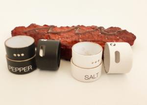 China Trendy Mini Paper Material Seasoning Shaker Set for Convenient Kitchen Usage wholesale