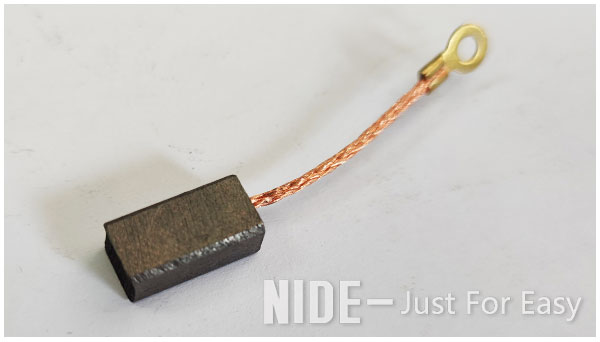 carbon brush.jpg