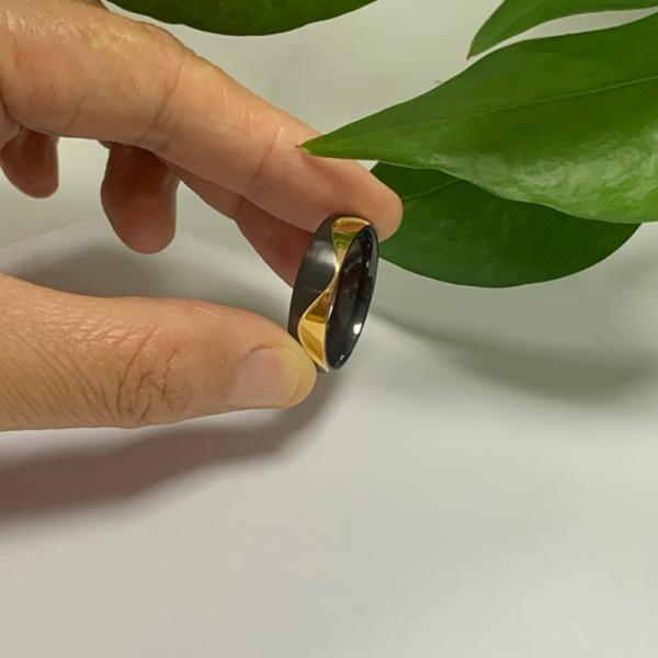 Guangdong Factory Wholesale Black and 14K Gold Zirconium & Titanium Wedding Bands & Men's Jewelry without fading Men's Wedding bands