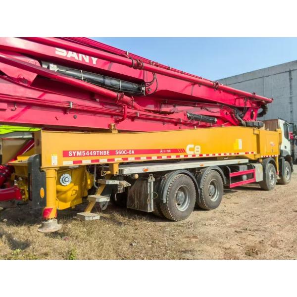360° Rotation Angle Used Concrete Pump Truck for Your Construction Needs and Max Vertical Reach of 56m