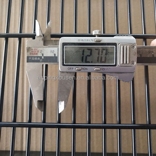 Metal Garden Fence Galvanized and Powder Coated 358 Security Fence Waterproof Fencing