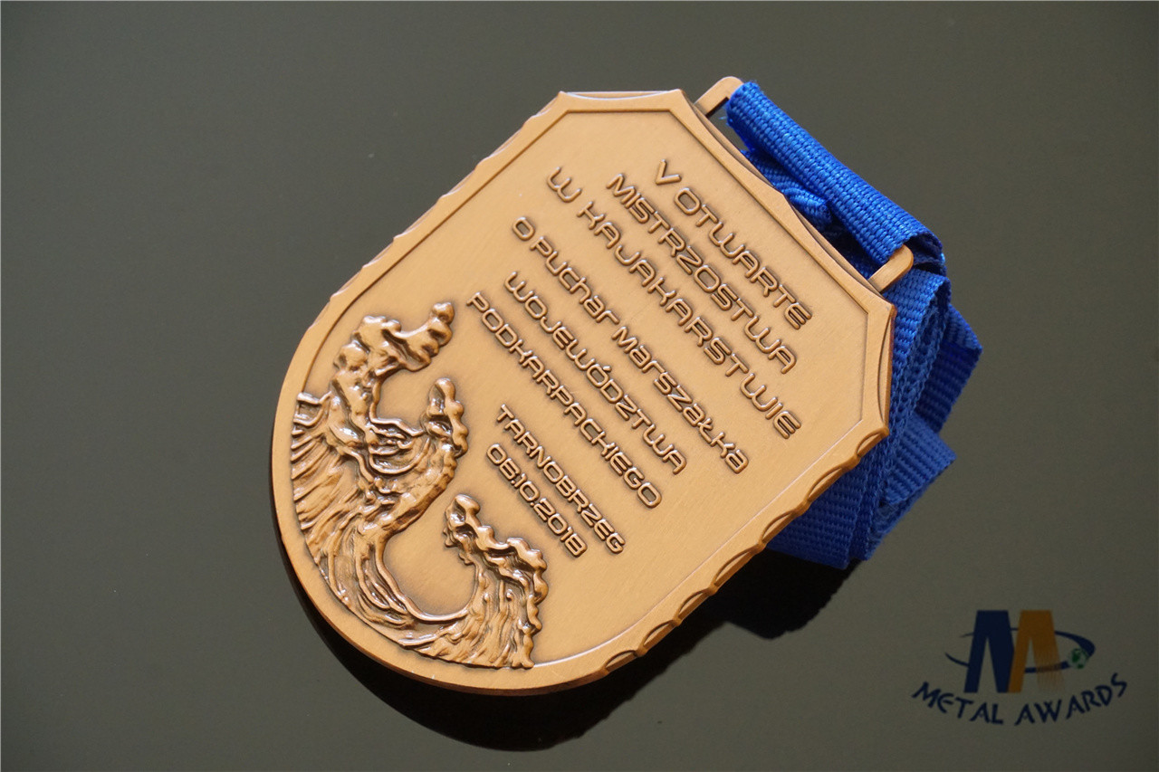Antique Plating Embossed Custom Engraved Medals Iron Material Durable