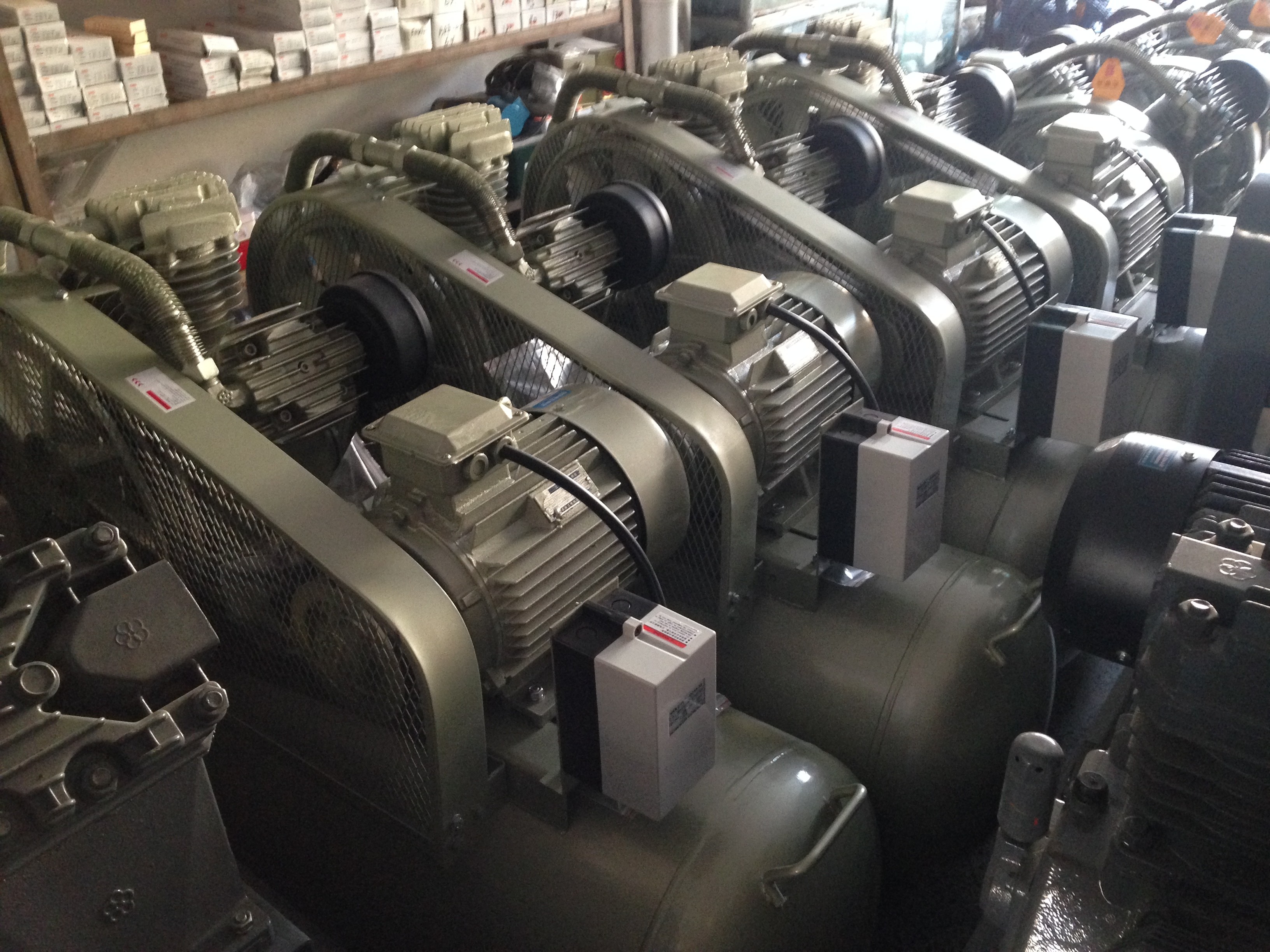 piston air compressor for vacuum forming machine 7.5kw