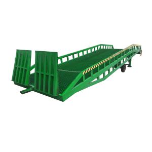 China Manual /Electrical Mobile Dock Ramp 1.8 Meters Working Height 8000Kg Loading Capacity for Work Shop wholesale