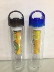 China tritan water bottle with Fruit Infuser/tritan water bottle wholesale