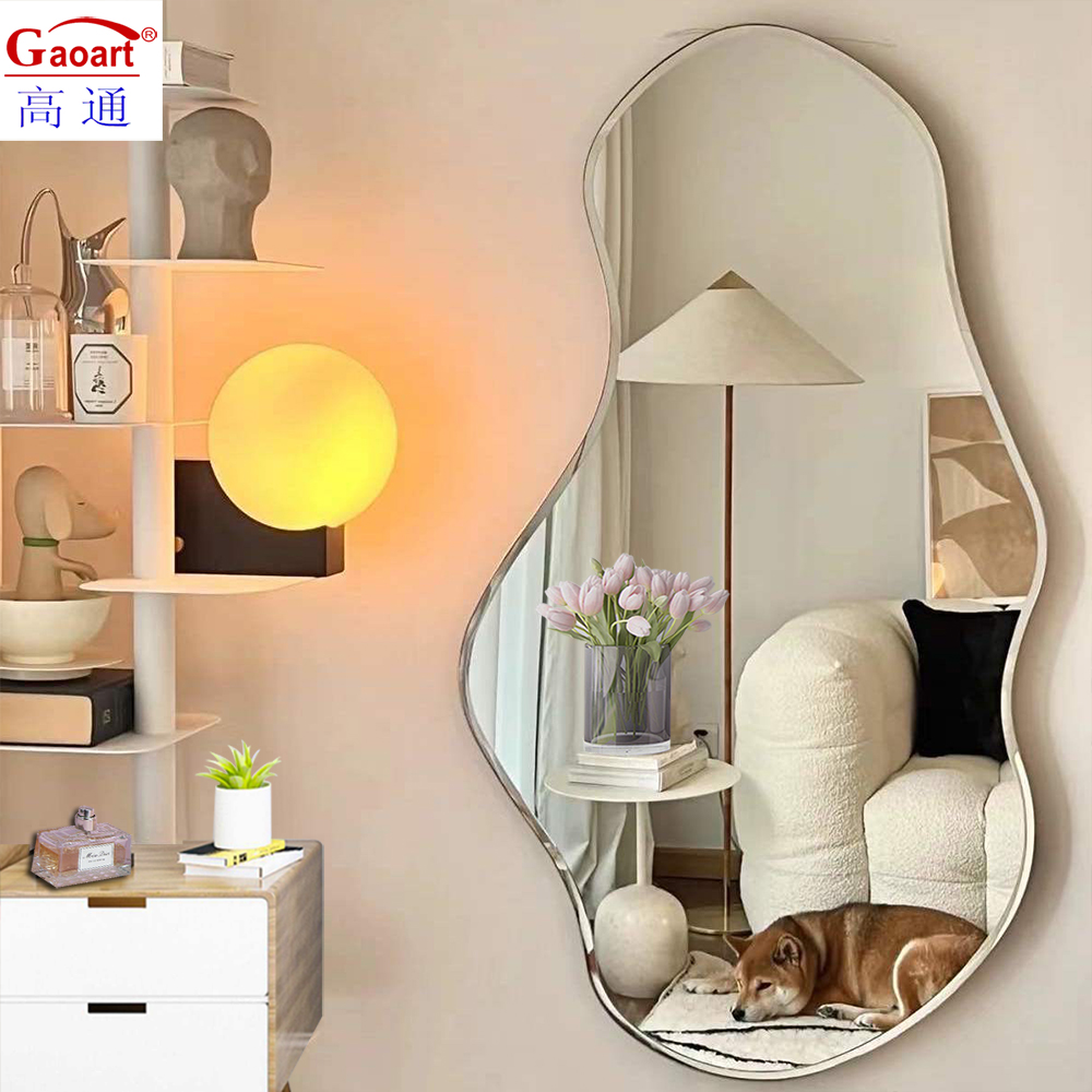 Large House Sticker Toilet Mirror in Modern Style for Top Fashion Plain Bathroom Decor