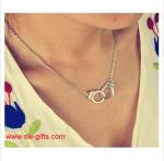 New Fashion Jewelry Handcuffs Choker Pendant Necklace Girl lover Valentine's Day
