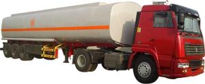 China Carbon Steel Oil Storage Tank , Oil Tanker Trailer With Leaf Spring Suspension wholesale