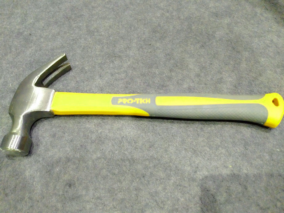 American Type claw hammer(XL0009-6), polishing surface and double colors rubber handle, durable, good price hand tools