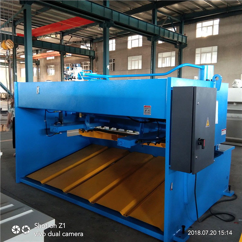 Customize Industrial Hydraulic Guillotine Shearing Machine E21s Controller 4*2500MM