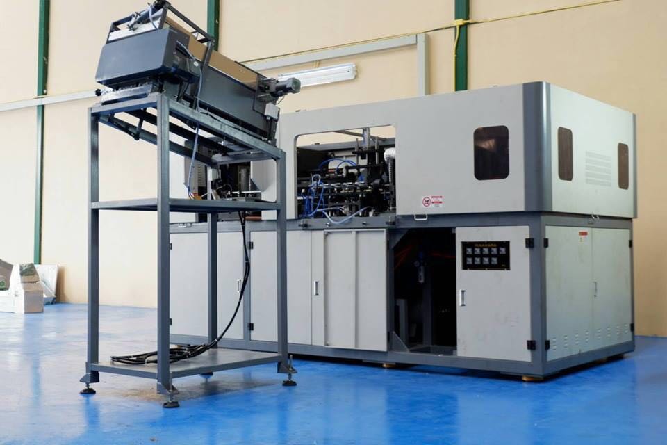 SUS316 8000BPH Spring Water Bottling Line ROAL Capping 120mm Bottle