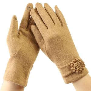 China Fashion 22x16cm Windproof Winter Outdoor Warm Thermal Gloves Women'S Wool wholesale
