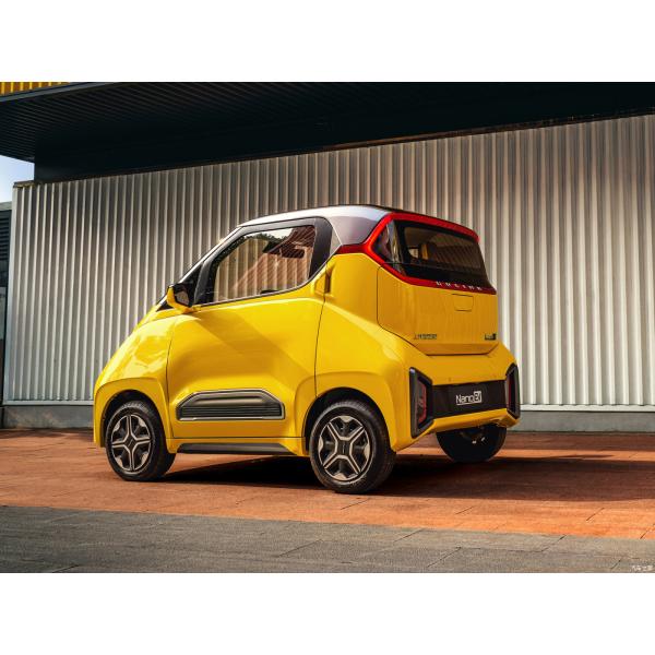 305KM Wuling Chinese EV Car Electric Mini Hybrid 2 Seats For Urban Commuting