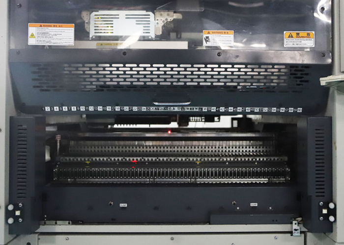 Yamaha YS24 model Compact Super-high-speed Modular Mounter image 3
