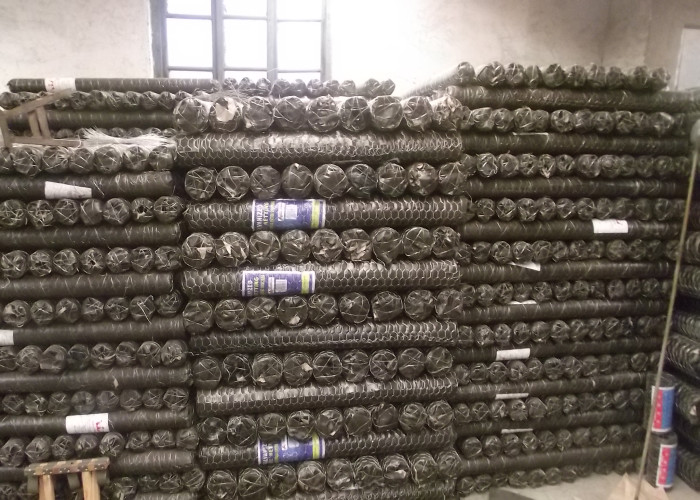 Hot dip galvanized 50mm 1.6mm chicken Hexagon Metal Mesh