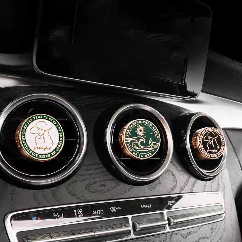 Zinc Alloy Car Air Fresheners Car Perfume Diffuser With Laser Engraving Logo