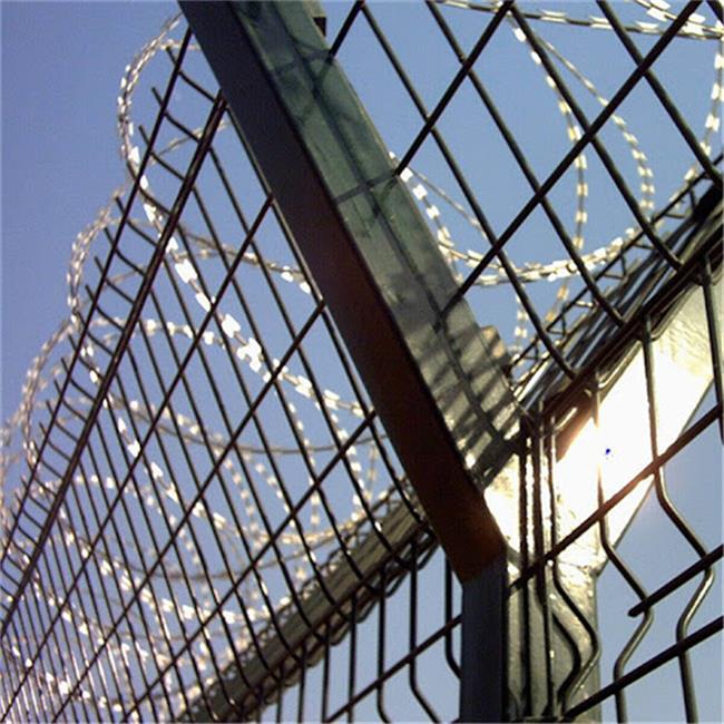 Anping Yuanmai Line Post 60*2mm Galvanized and power coated Airport Perimeter Fencing High Security