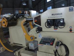 China Energy Efficient Steel Plate Straightening Machine / Leveling Stamping Feeding Equipment wholesale