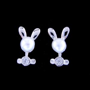 China Bunny Style Children Silver Jewellery / Fashionable Freshwater Pearl Earrings wholesale