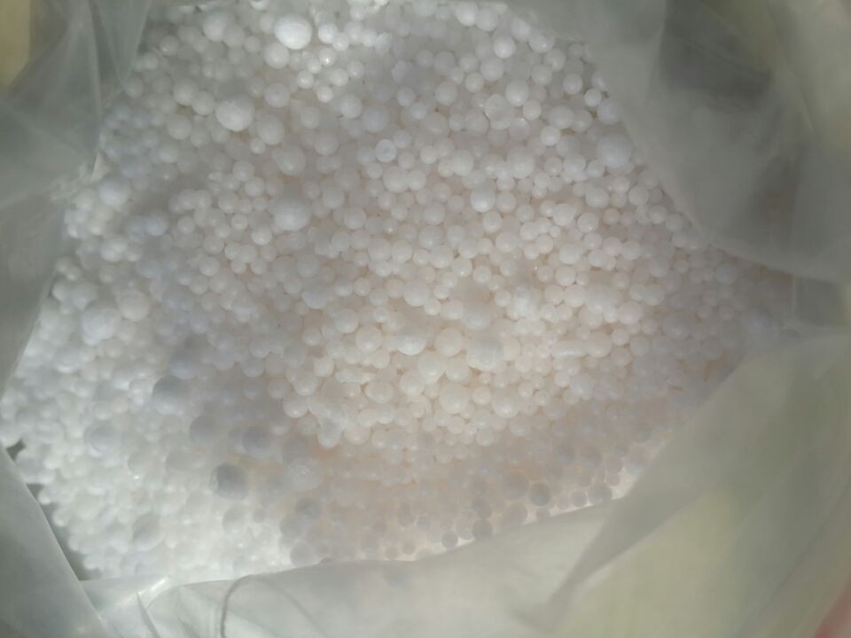 99 % Min Crystals / Prills Sodium Nitrate Explosive Grade For Mining / Nitrogen Fertilizer