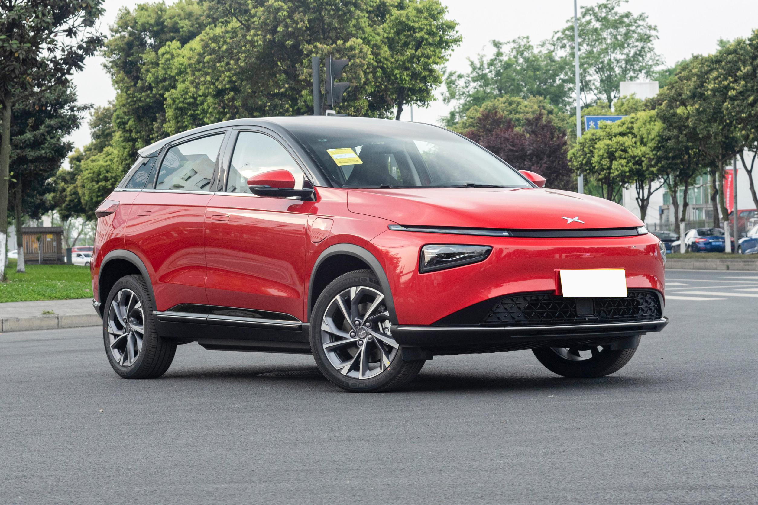 New Energy EV Luxury Cars Everbright Electric SUV Vehicle Xpeng G3i 520G+ 145kW