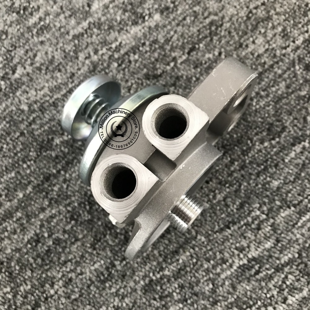 Truck Tractor Diesel Fuel Filter Assembly For FS19594 Oil Separator Diesel Holder Assembly Cummins