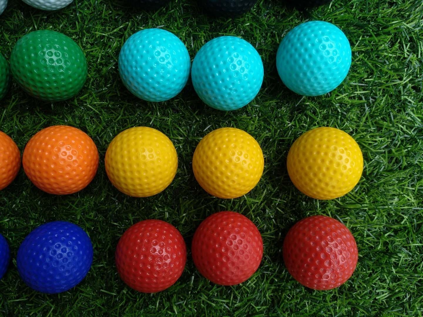 standard mini golf ball low bounce golf ball mini golf ball putting ball putter ball