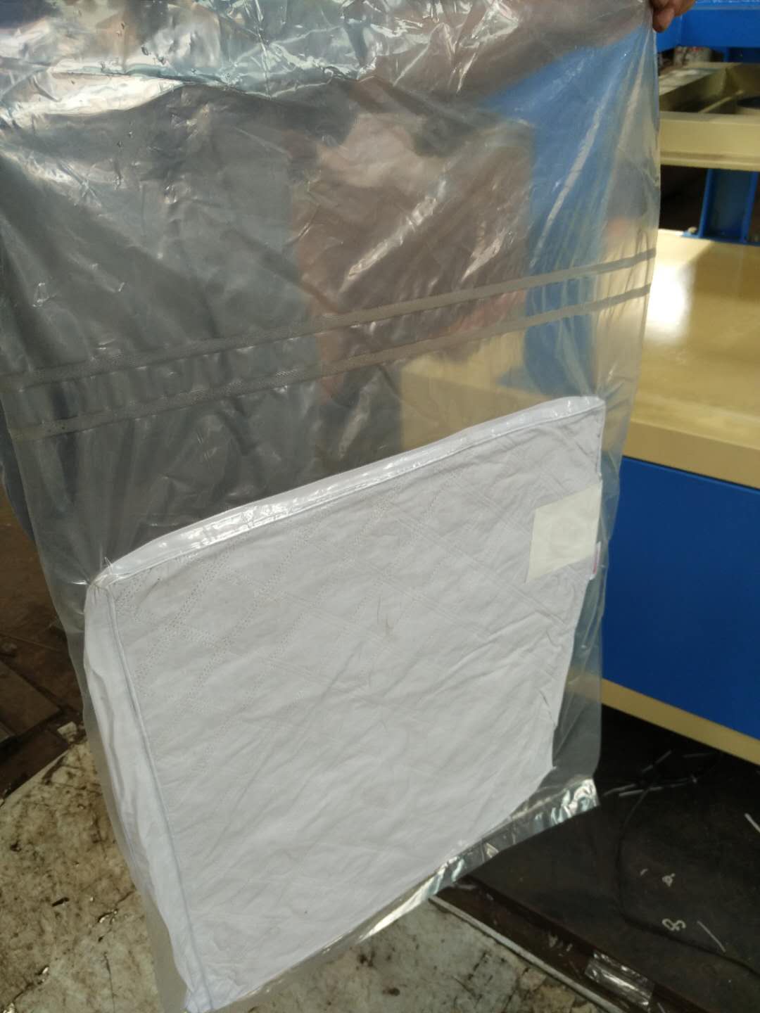 Vertical Duvet Sleeping Pillow Vacuum Packing Machine Press Machine