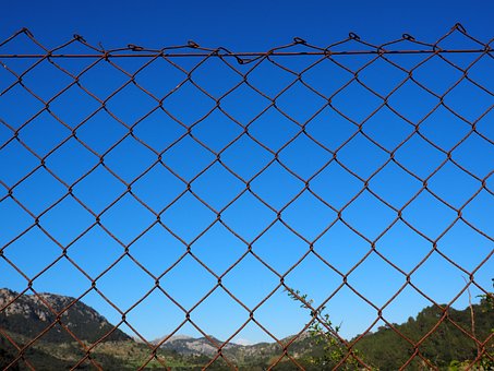 Wholesale Price Diamond Hole Chain Link Mesh Rolls Garden Chain Link Fence For Garden Decoration