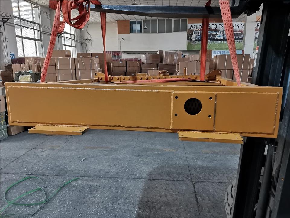 Shantui SD23 SD220 Bulldozer Liugong Loader Copper Radiator Water Tank with 6D110 Engine High Capacity