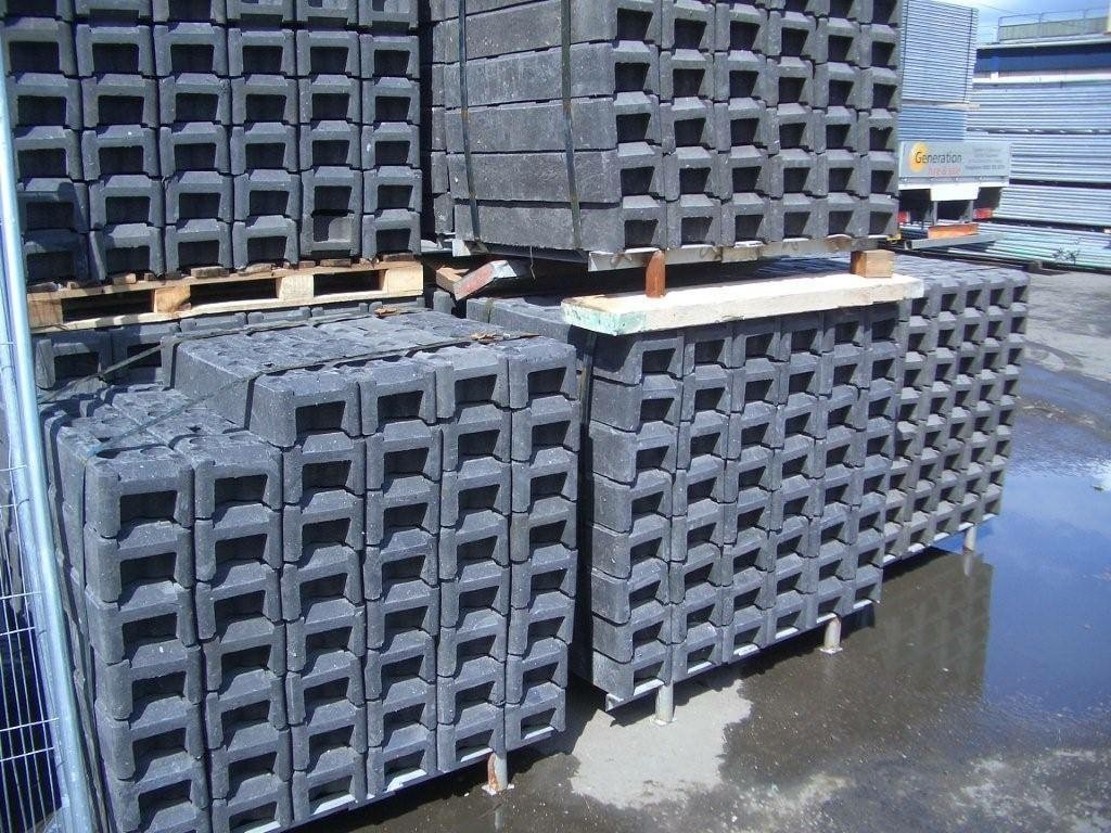 NO dig Temp Fence Panels Free Standing 2.1m*2.4m construction security panels mesh 45mm*120mm*4.00mm dia