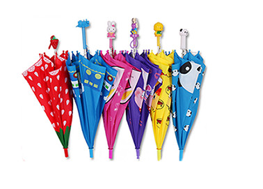 Lovely Strawberry Handle Kids Compact Umbrella 18 Inch Kid Safe Design