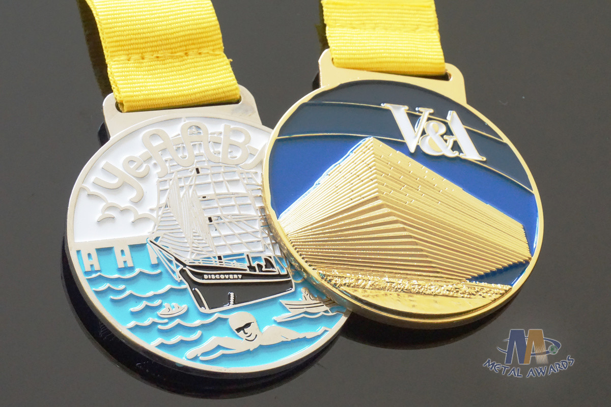Dragon Boat And Swimming Metal Gold Award Medals For Art Gifts Customized Shape