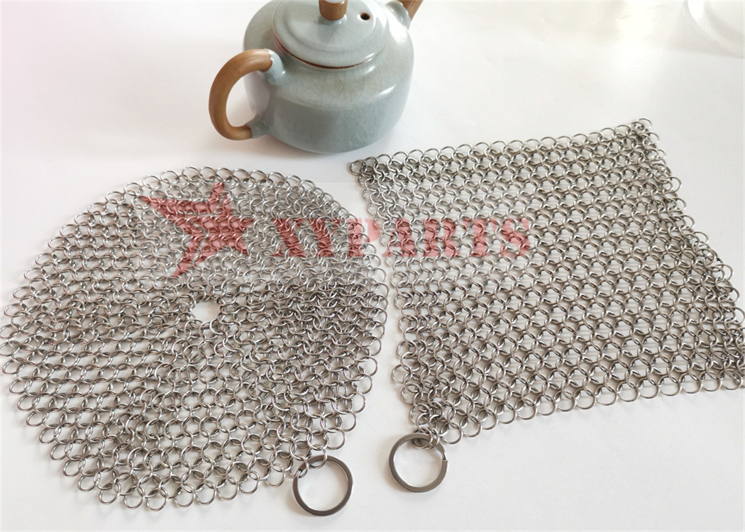 Food Grade Stainless Steel Chain Mail Scrubber Pot Dishes Pan Cleaner For Cookware