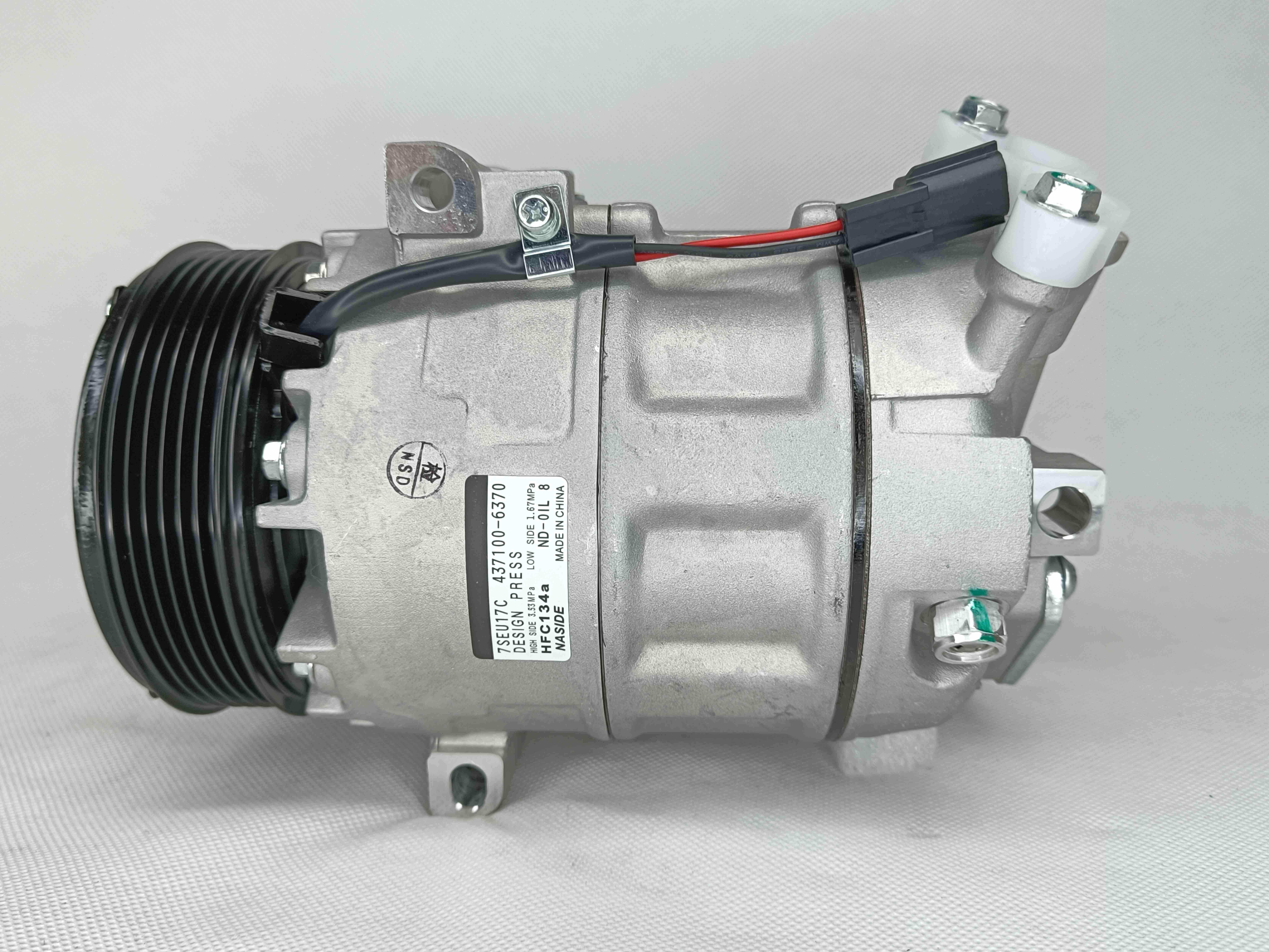 OEM 92600ET02A Auto AC Compressor Assembly For Nissan Qashqai2.0