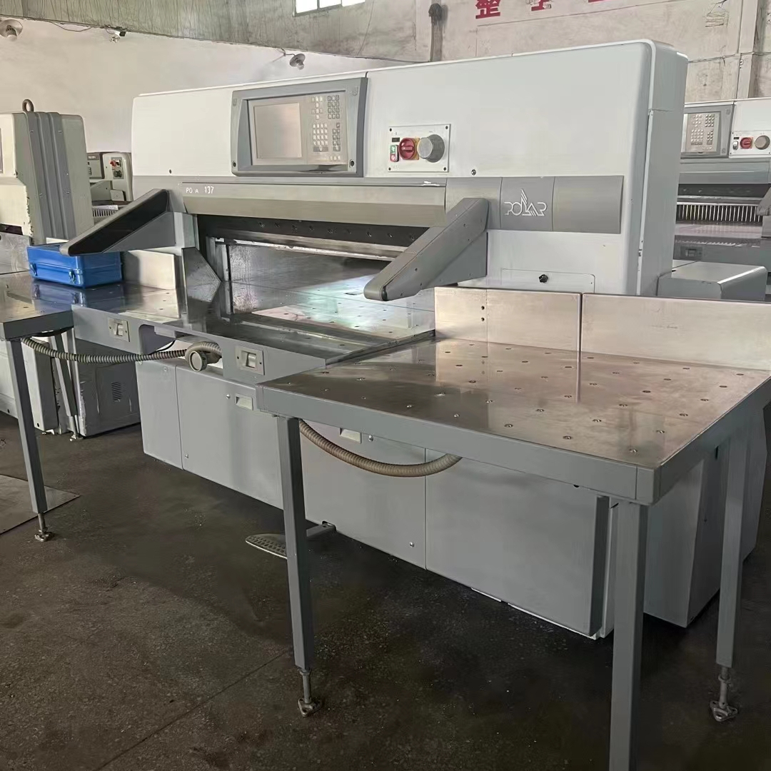 380v Polar 1370XC Hydraulic Heavy Duty Guillotine Paper Cutter For Advertising Company
