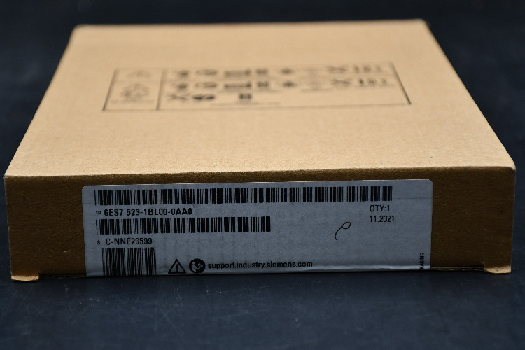 Siemens - Digital I/O Module, 147 x 25 x 129 mm, Digital, Transistor, SIMATIC ET 200S, 24 V DC, SIMATIC