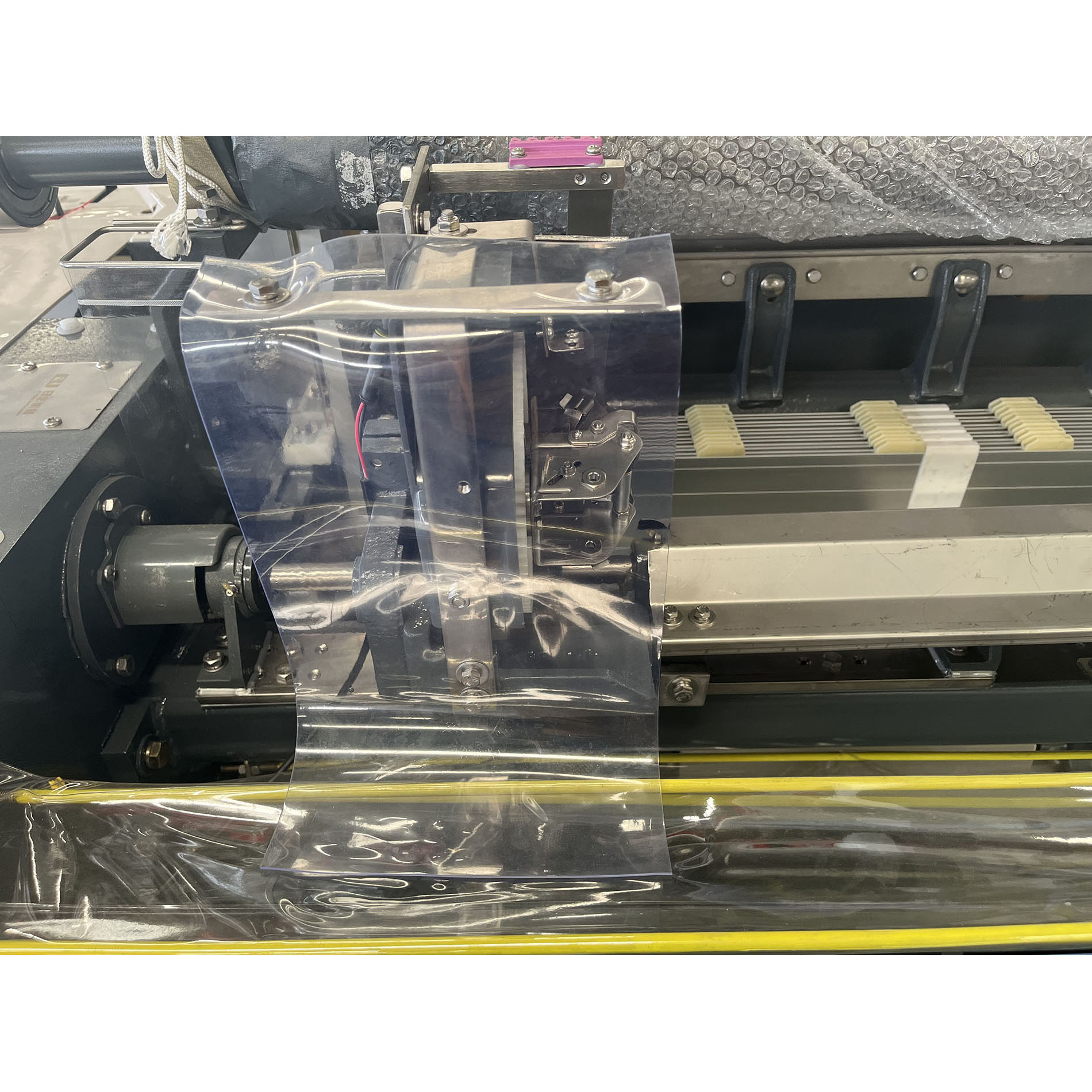 Crank Textile Carding Machine 280cm Cam Dobby Shedding Water Jet Looms
